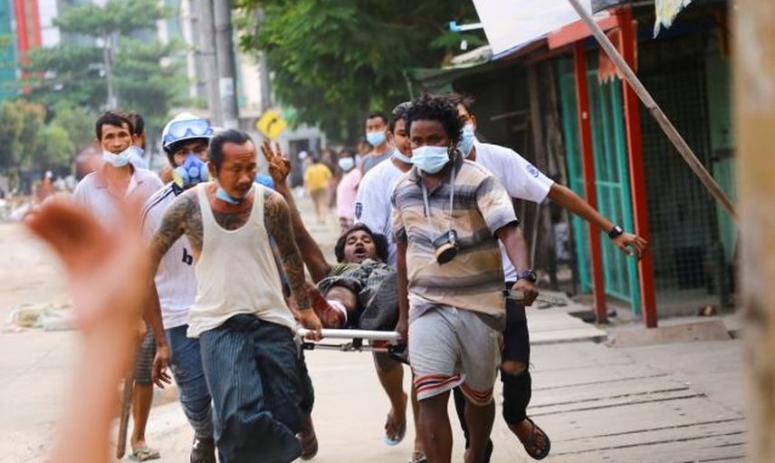 Myanmar'daki Protestolarda Onlarca Kişi Hayatını Kaybetti!