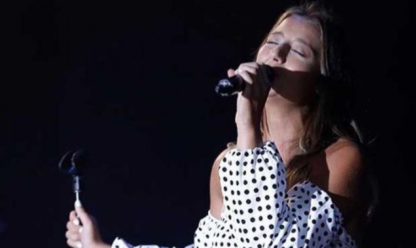 Survivor birleşme partisinde kıyamet kopacak: Aleyna Yunan şarkıcının el hareketinden rahatsız olunca...