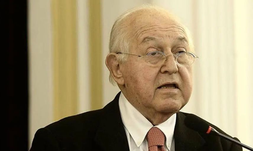 Eski Galatasaray Başkanı Duygun Yarsuvat Hayatını Kaybetti