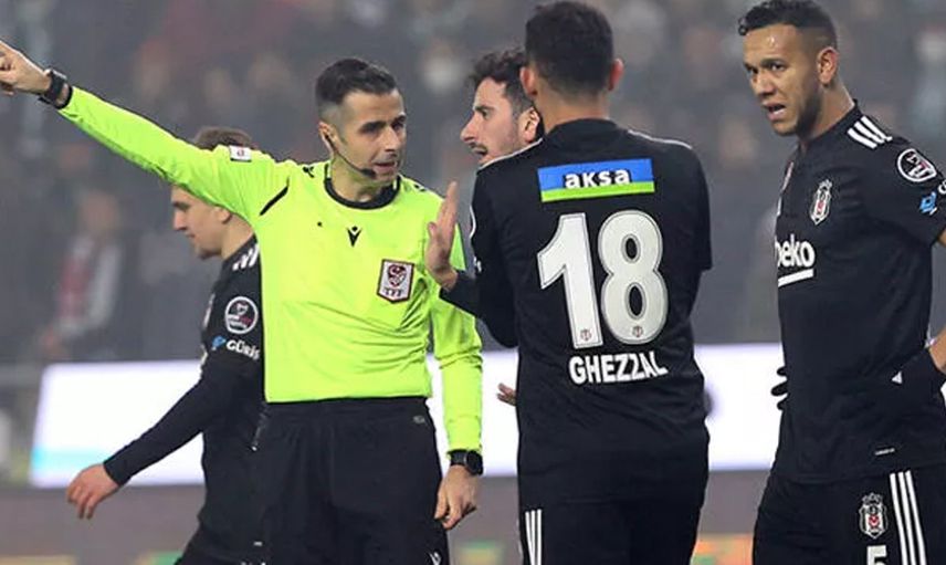 Beşiktaş Taraftarları  Mete Kalkavan ve Arda Kardeşler Hakkında Suç Duyurusunda Bulundular!