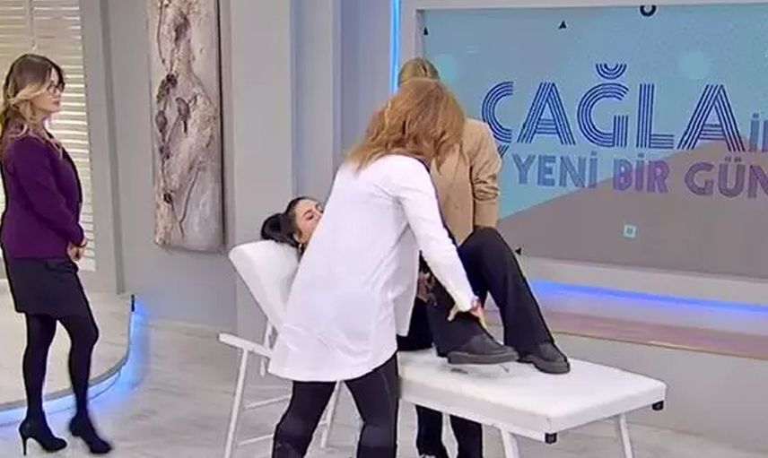 Canlı yayında ağlamaya başladı! Çağla Şikel'in o halini görenler anlam vermekte zorlandı