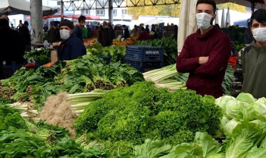 Japonya'da 60 Yaşındaki Adam Markete Marul Almaya Gitti, Zengin Olarak Çıktı