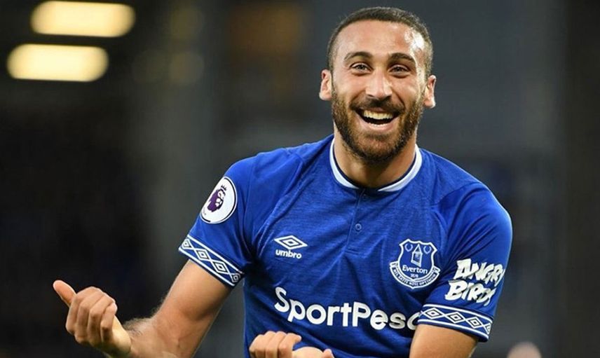 Cenk Tosun'un Menajeri Beşiktaş'a Transfer Olacağı İddialarına Yanıt Geldi!