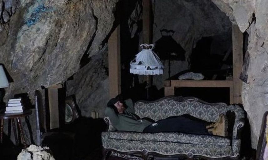Bütün Birikimini Kasaba Almaya Harcadı, 16 Aydır Orada Yaşıyor