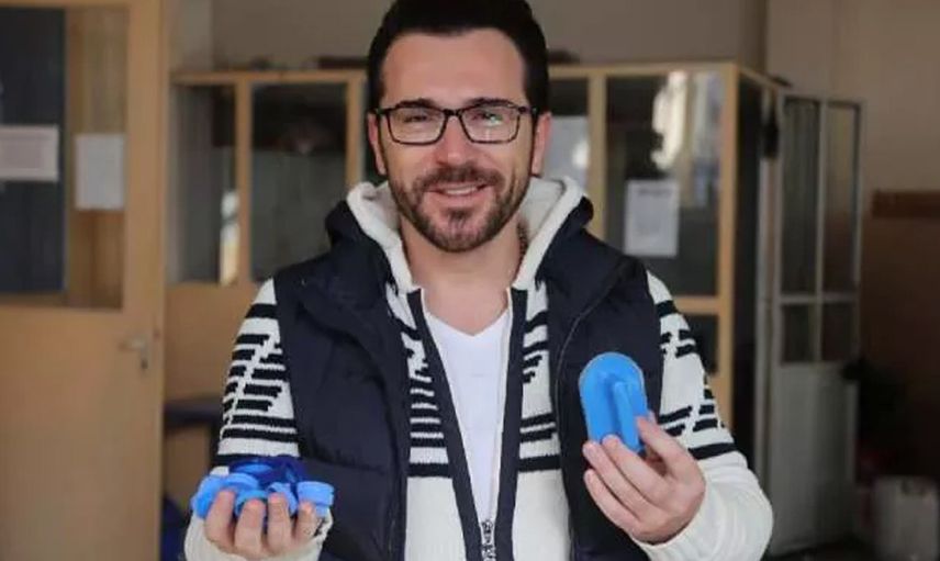 Yargı dizisinin yıldız oyuncusu Uğur Aslan ailemin yarısı enkaz altında dedi yardım istedi