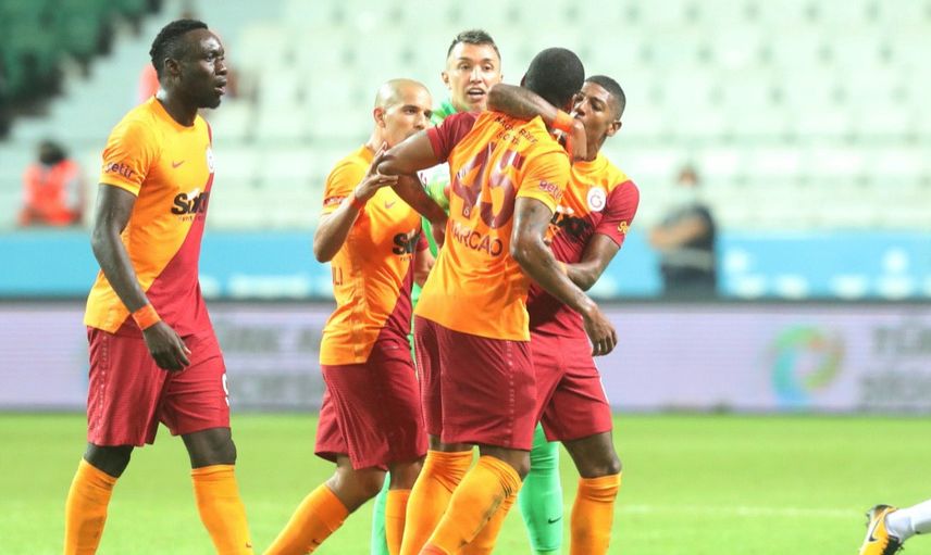 Galatasaray'da Kerem Aktürkoğlu'na Saldıran Marcao Kadro Dışı Bırakıldı!