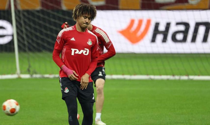 Galatasaray'ın transfer hedefinde olan Alexis Beka Beka'dan heyecanlandıran paylaşım!