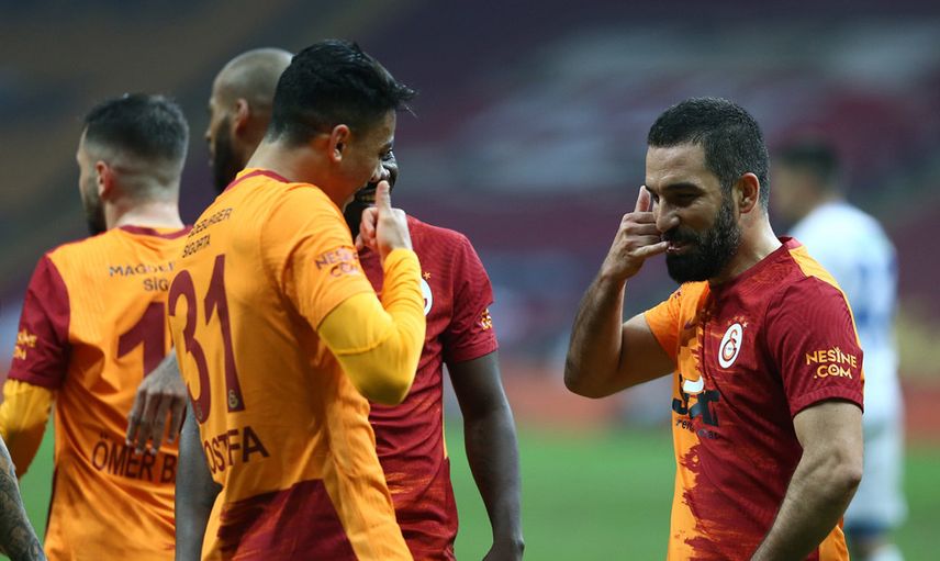 Lyon Galatasaraylı Mostafa Mohamed'i transfer etmek istiyor!
