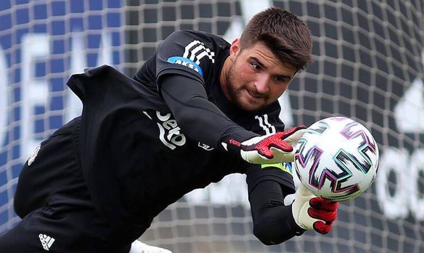 Chelsea Transferde Beşiktaşlı Ersin Destanoğlu'nu Gözüne Kestirdi!