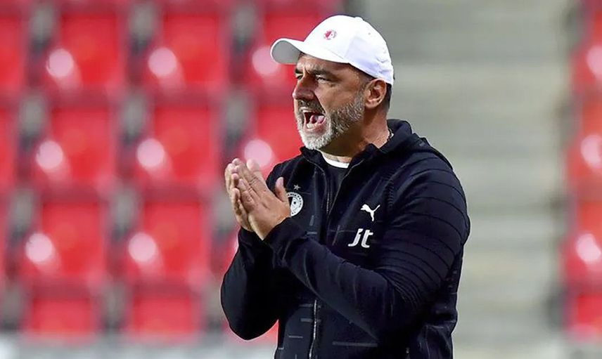 Beşiktaş Slavia Prag teknik direktörü Jindrich Trpisovsky'i gözüne kestirdi!
