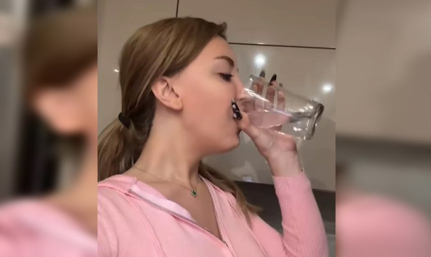 Cinsiyet değiştiren Mika Raun sevgilisiyle yaptıklarını paylaştı: ''Mide bulandırıcı!''