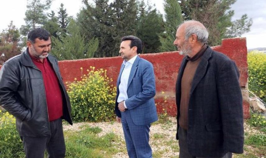Muhtarın Gözlerini Gören Bir Daha Bakıyor!