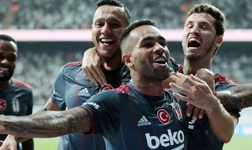 Beşiktaş'ta Yeni Transfer Alex Teixeira Hayal Kırıklığı Oldu!