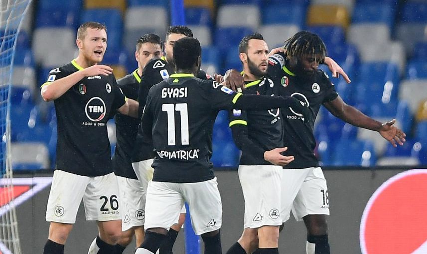 Fenerbahçe M'Bala Nzola'yı Transfer Etmek İstiyor!