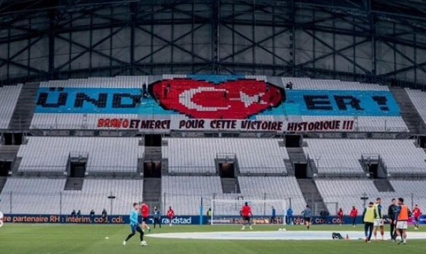 Paris Saint Germain A Milli Takım'ın Yıldızı Cengiz Ünder'i Transferde Gözüne Kestirdi!