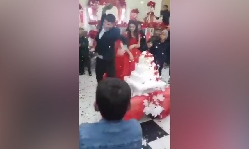 Birçok videoda var