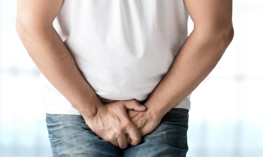 Genç adamın cinsel organı simsiyah oldu! Korkunç gerçeği doktorlar ortaya çıkardı