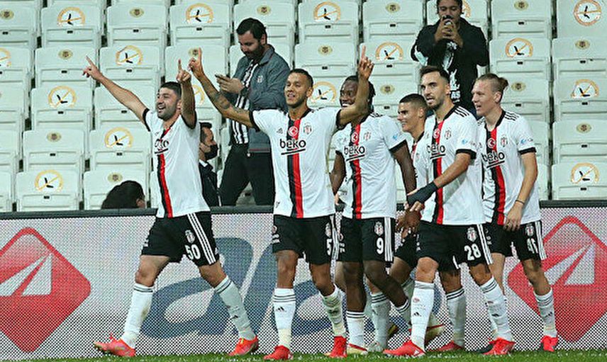Beşiktaş'ta Güven Yalçın İle İlgili Sıcak Gelişmeler Yaşanıyor!