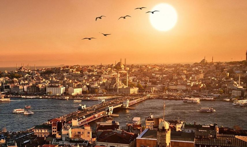 İSTANBUL'U YAŞAYIN