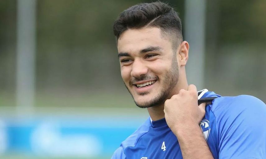 Galatasaray Ozan Kabak'ı Kadrosuna Katmak İstiyor!