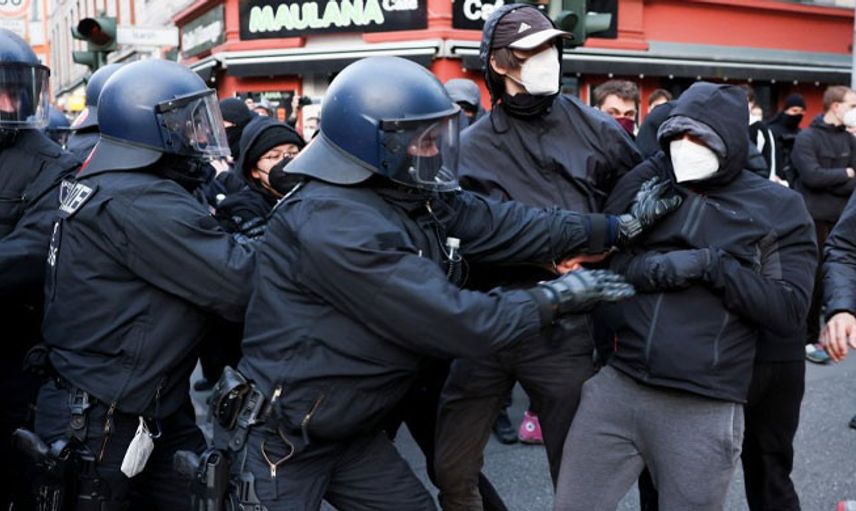 Alman Basını Kendini Unutup Türk Polisi Hakkında Algı Oluşturdu