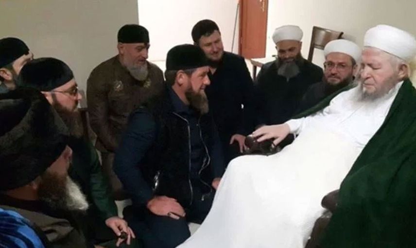 Mahmut Ustaosmanoğlu'nun tabutundaki detayı fark edenler gözlerine inanamadı