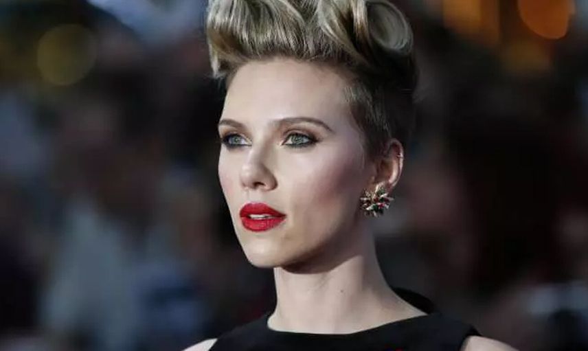 SCARLETT JOHANSSON