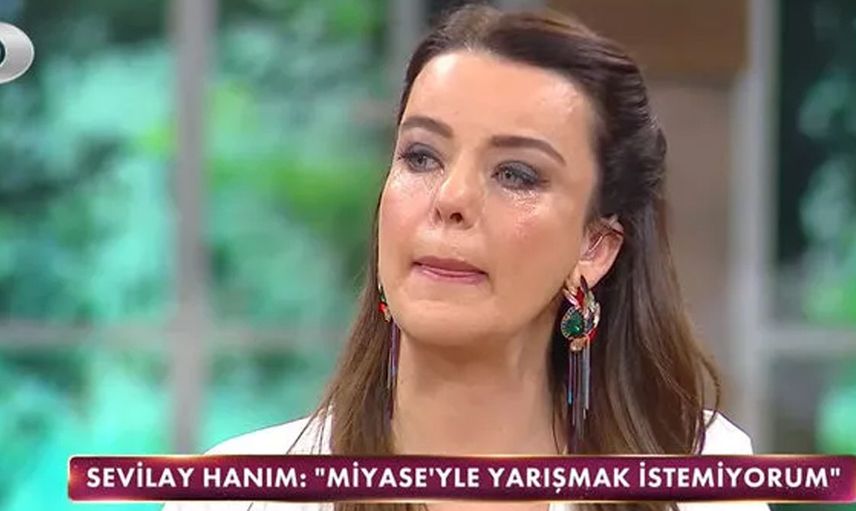 Gelinim Mutfakta yarışmasında gergin anlar! Nursel Ergin ağlayarak stüdyodan kaçtı