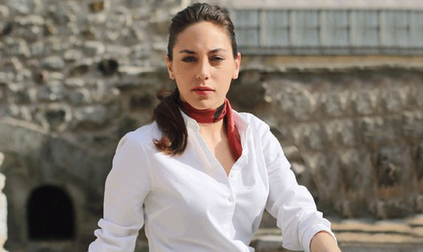 Öykü Karayel Kimdir?