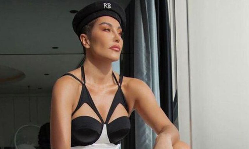 Deniz Akkaya sinirlendi