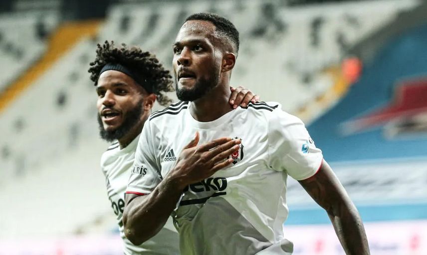 Beşiktaş'ta Cyle Larin Krizi!