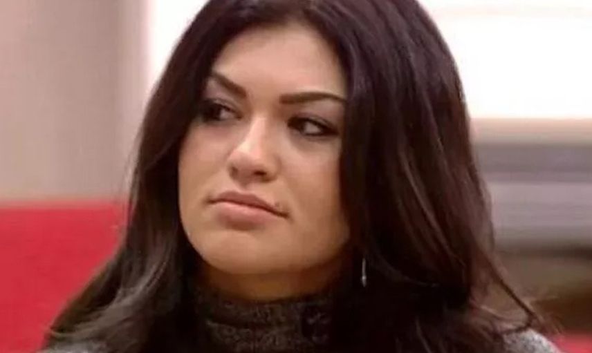 Kısmetse Olur’un gelin adayı Cansel arkadaşının kafasından şişe kırması ile gündem oldu!