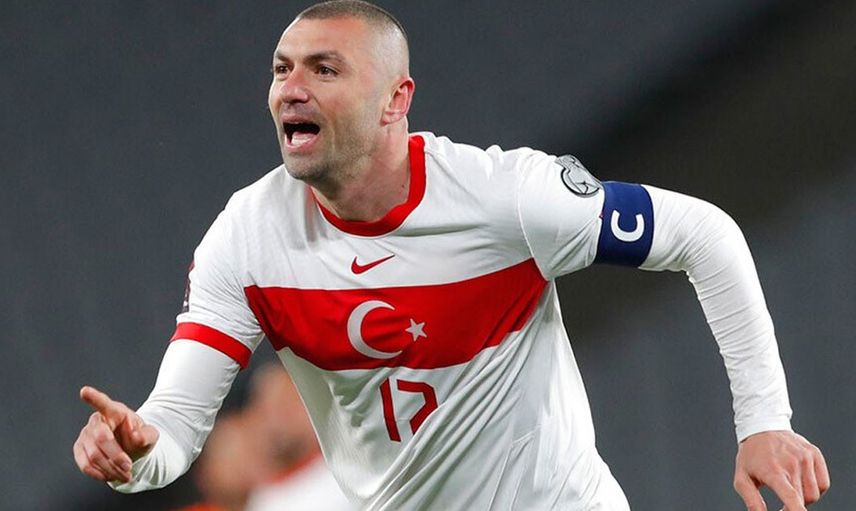 İmza atmaya yakın