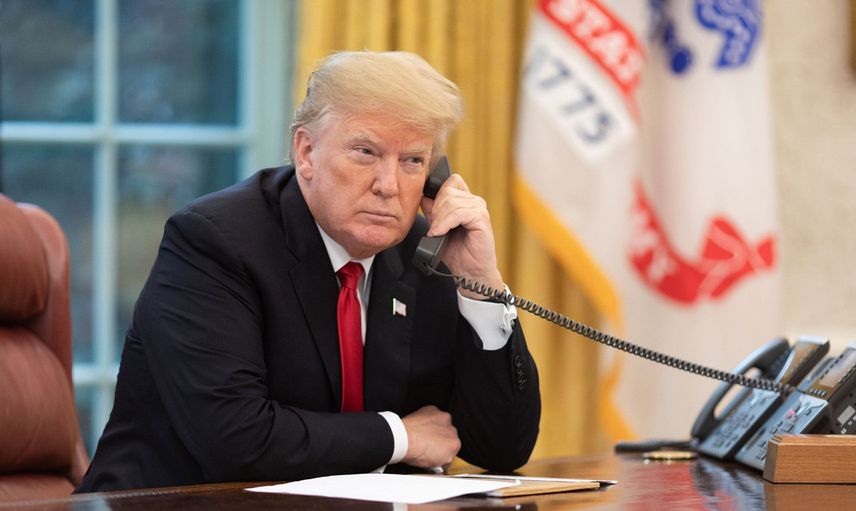 Trump Kendi Twitter'ını Kuruyor!