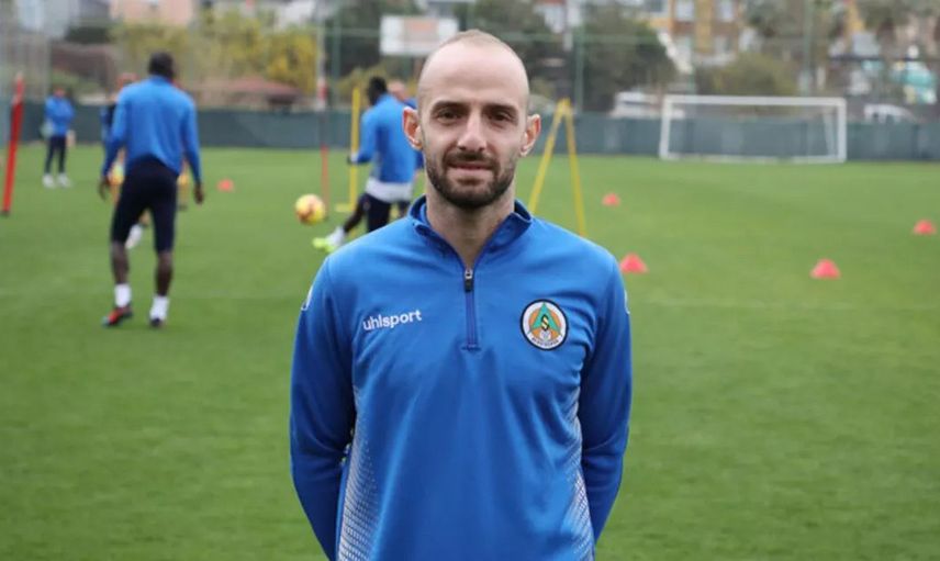 Medipol Başakşehir Alanyasporlu Efecan Karaca'yı Transfer Etmek İstiyor!