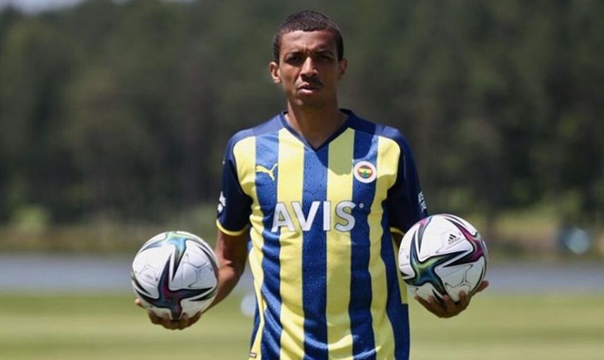 Fenerbahçeli Luiz Gustavo Corinthians'a Transfer Oluyor!
