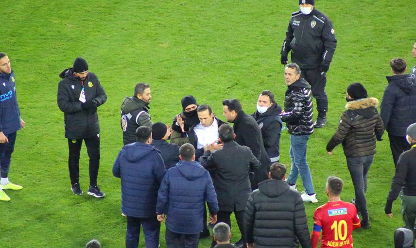 Yeni Malatyaspor Başkanı Adil Gevrek, Hüseyin Göçek İle Yaşadığı Olay Hakkında Açıklamalarda Bulundu!