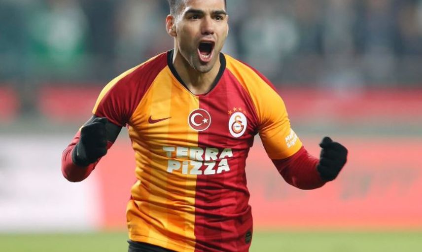 Galatasaray'da Falcao Depremi!