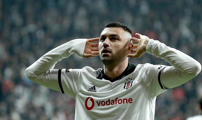 Burak Yılmaz, Eski Takımları Beşiktaş ve Trabzonspor İle İlgili Dikkat Çeken Açıklamalar Yaptı!