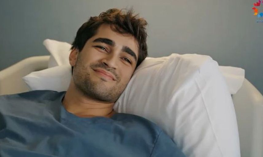 Yalı Çapkını'nın Ferit'i Mert Ramazan Demir sette kaza geçirdi!