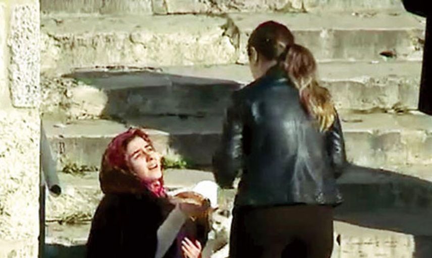 Dilenci kılığına giren CNN Türk muhabiri Sema Akbulut'a ahlaksız teklif