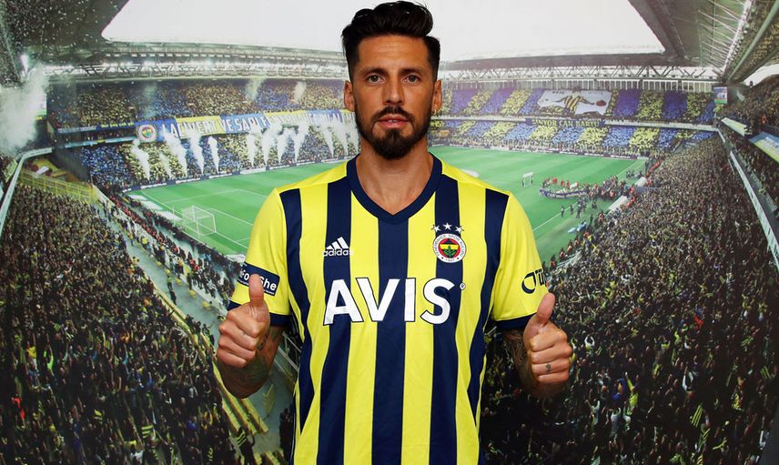 Fenerbahçe Başkanı Ali Koç’un Daveti Üzerine Jose Sosa İstanbul’a Geldi