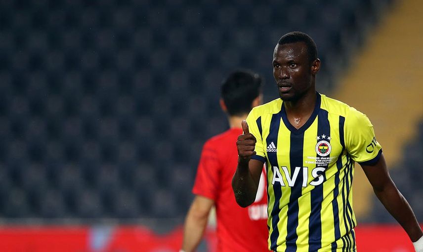 Kayserisporlu Mame Thiam Fenerbahçeli Golcüleri Solladı!