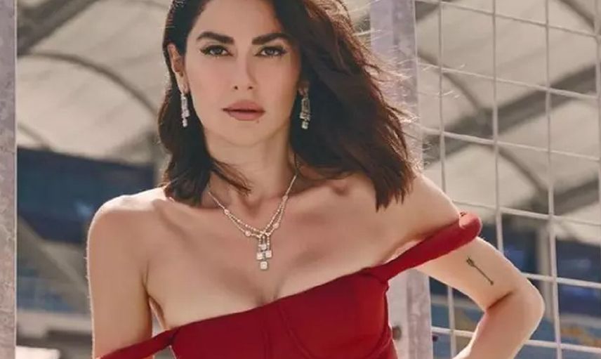 Oyuncu Nesrin Cavadzade ve Ali Koç birlikte poz verdi! O paylaşım sosyal medyayı çalkaladı!
