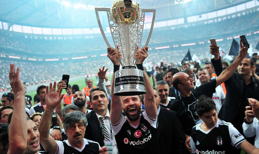 Beşiktaş'ta Sergen Yalçın Sevinci!