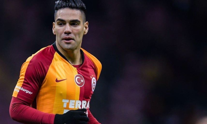 Galatasaray'da Falcao Depremi!