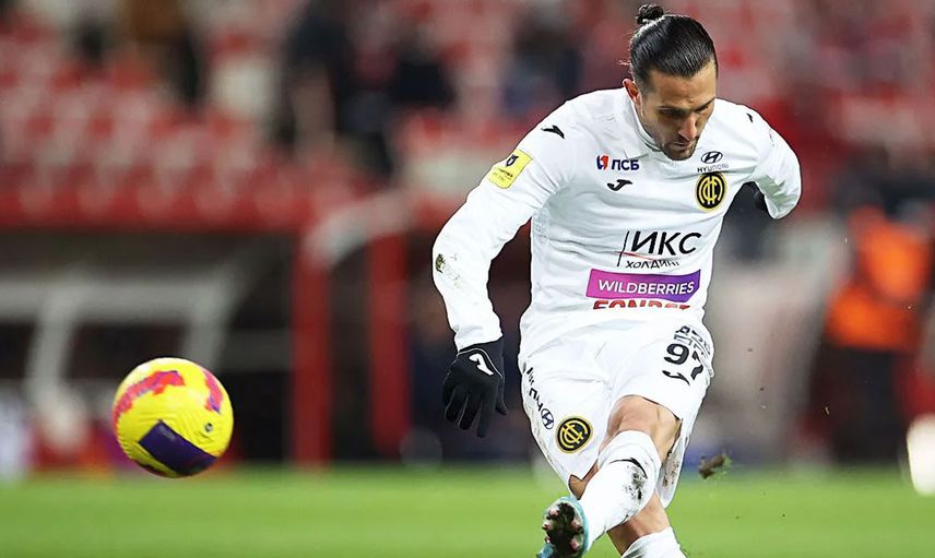 Rusya'da CSKA Moskova forması giyen Yusuf Yazıcı'nın transfer durumu hakkında futbolcunun menajeri açıklamalarda bulundu!