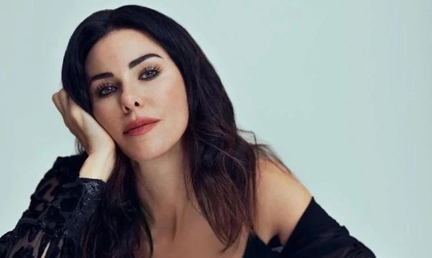 Eski sevgilisinin yakın arkadaşıyla aşk yaşayan Defne Samyeli'ye, Sevda Demirel'den bomba yanıt: Adamsız duramıyorsun!