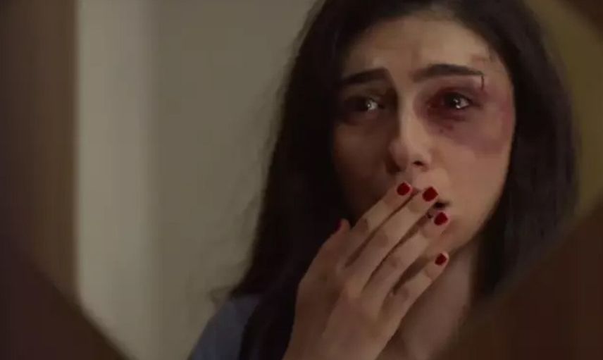 Dilber'den ters köşe! Bu kez güldürmedi: O sahneye alkış yağdı!