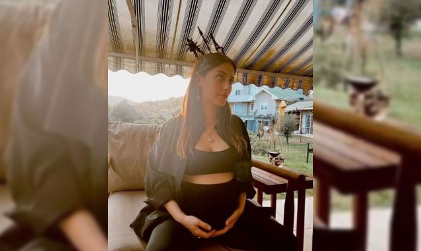 Hazal Kaya’nın paylaşımı kafaları karıştırdı: 2.bebeğine hamile olan ünlü oyuncu evi boşaltıyor